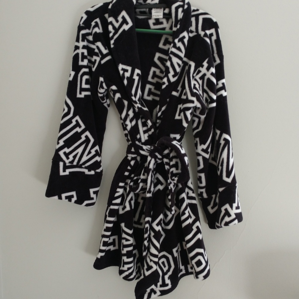 EUC VS PINK Robe XS/S